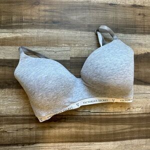 Victoria’s Secret Grey Sports Bra, size 38DDD